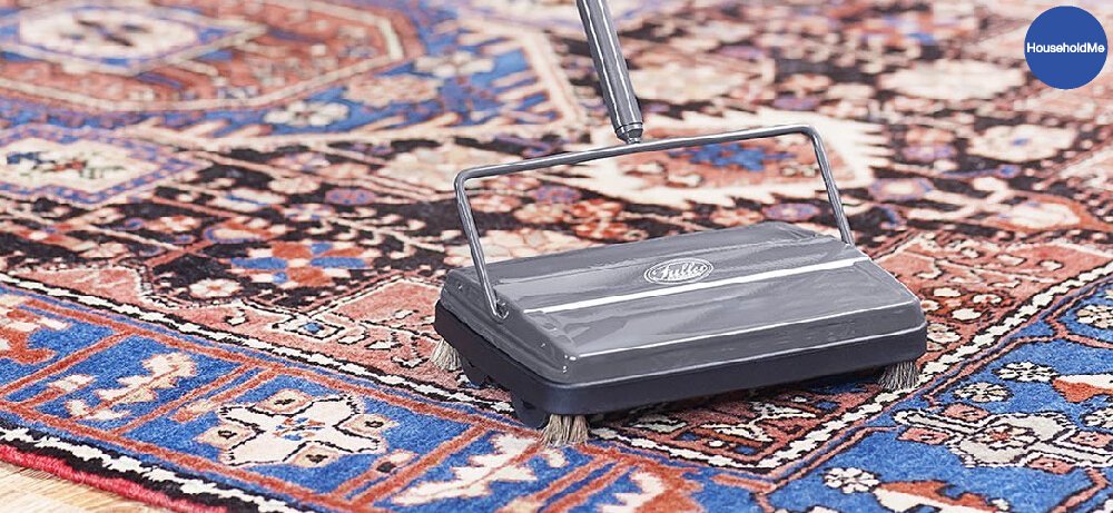 Non-electric carpet sweepers
