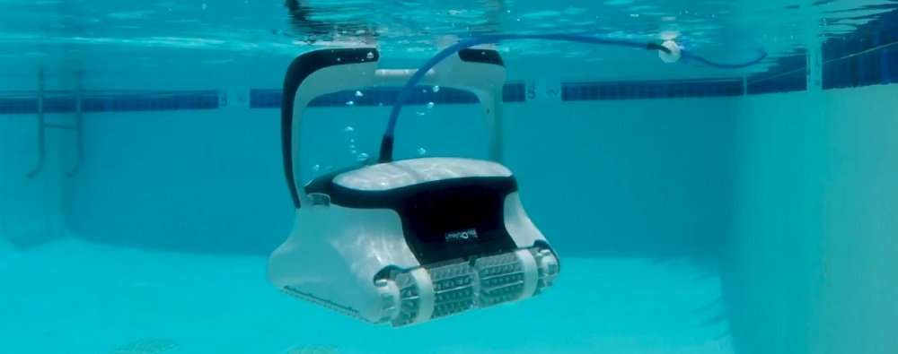Dolphin C3 Commercial Pool Cleaner