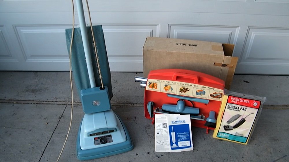 Vintage Vacuum Cleaners Enjoy Going Back in Time