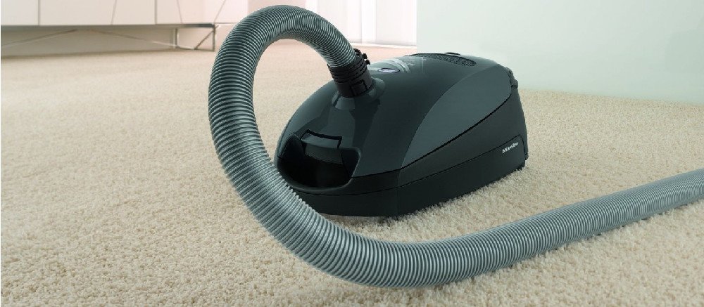 Miele Classic C1 Pure Suction Canister Vacuum Cleaner Review