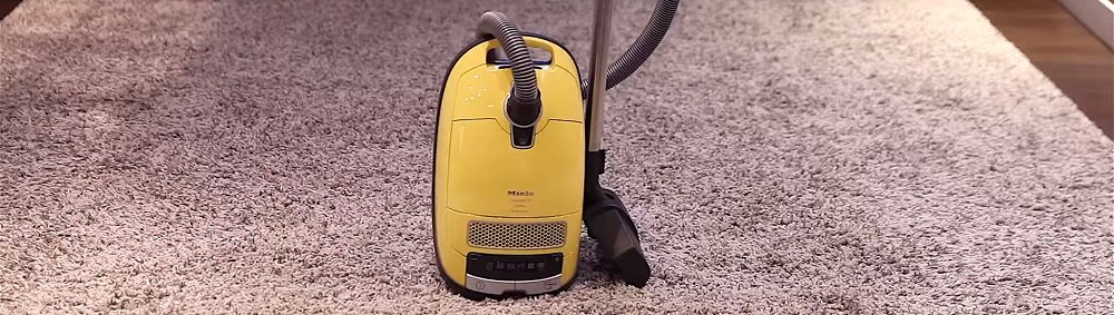 Miele Complete C3 Calima Canister Vacuum