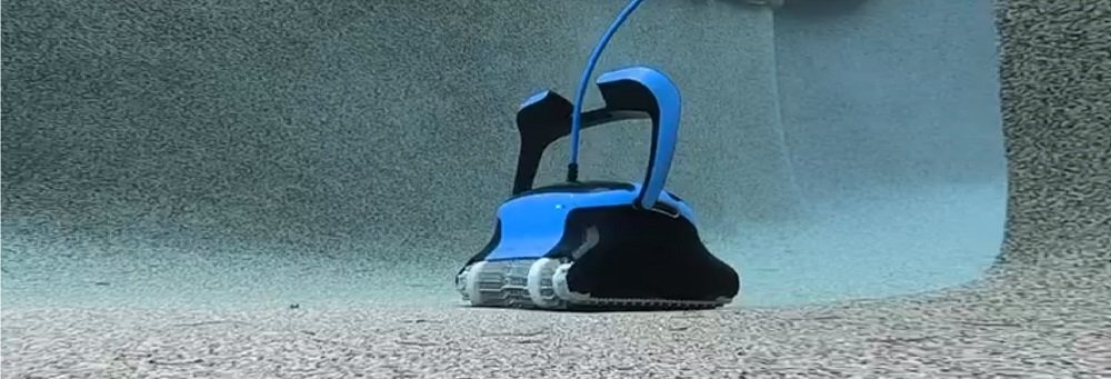 DOLPHIN Nautilus CC Supreme Pool Cleaner Review