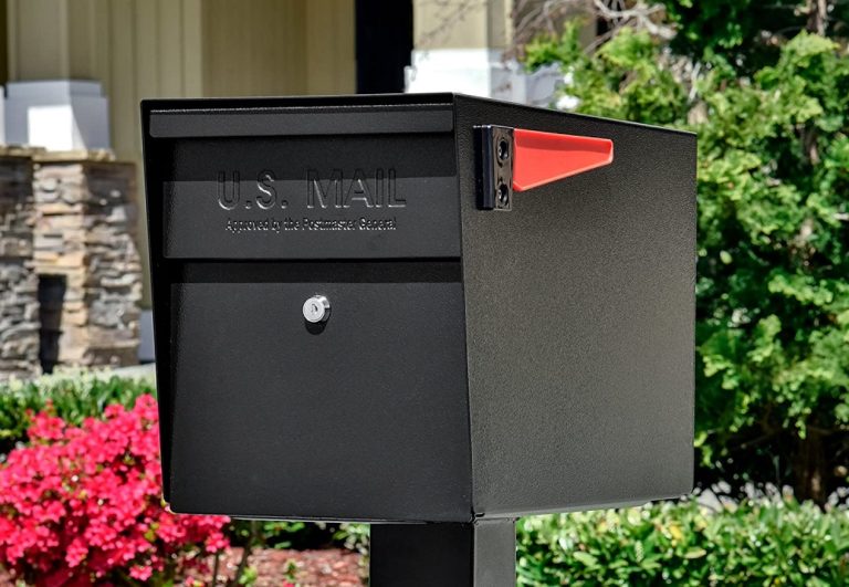 The Best Locking Mailboxes for 2022 HouseholdMe