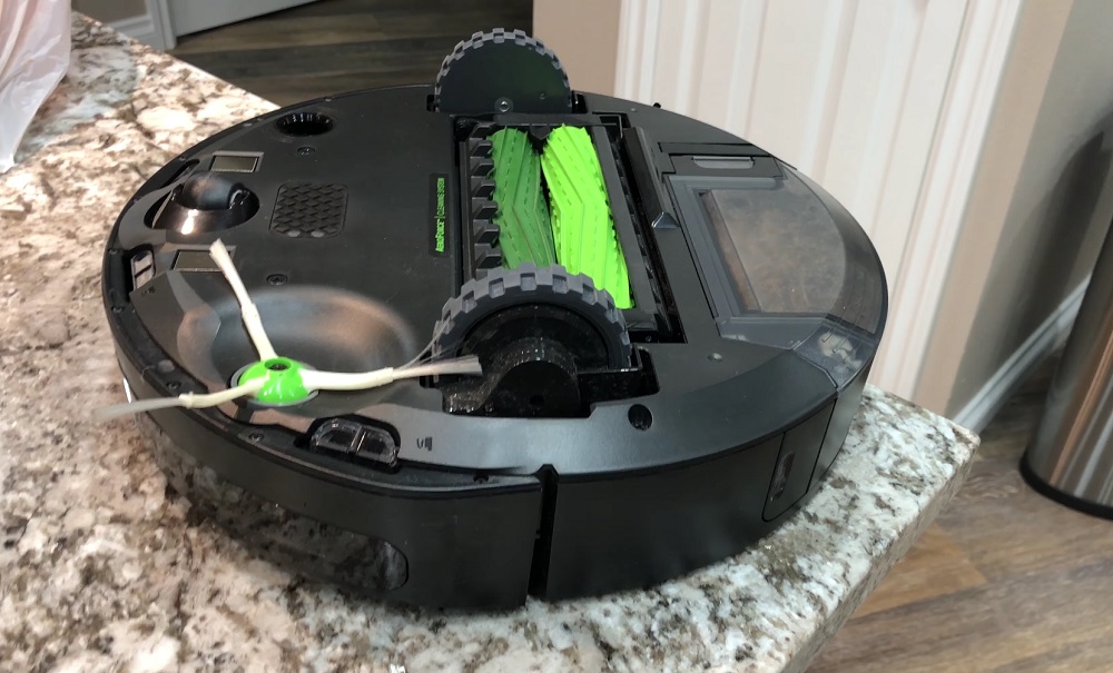 iRobot Roomba i4+Review