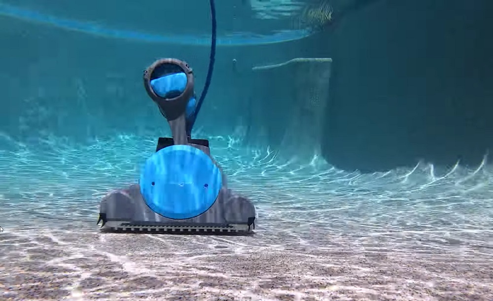 Choosing the Right Robotic Pool Cleaner