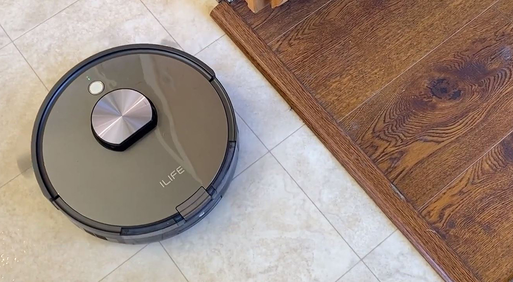 How do Robot Vacuums Avoid Furniture